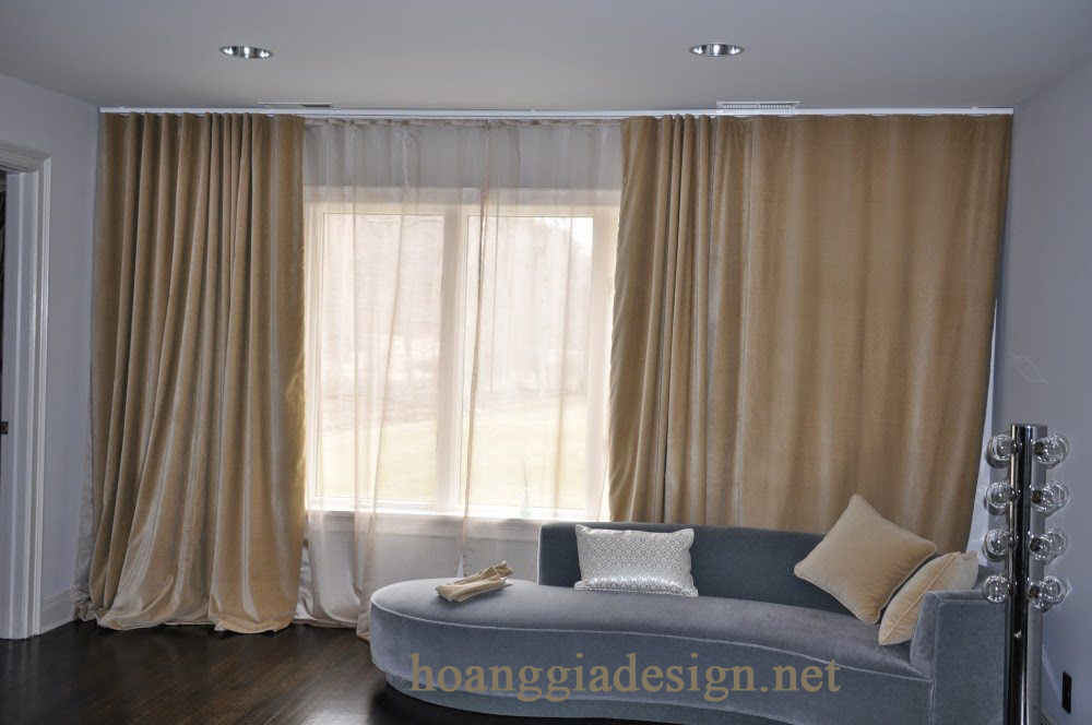 https://mancuahanquoc.com/wp-content/uploads/2018/10/rem-vai-cach-nhiet-hoang-gia-design-05.jpg